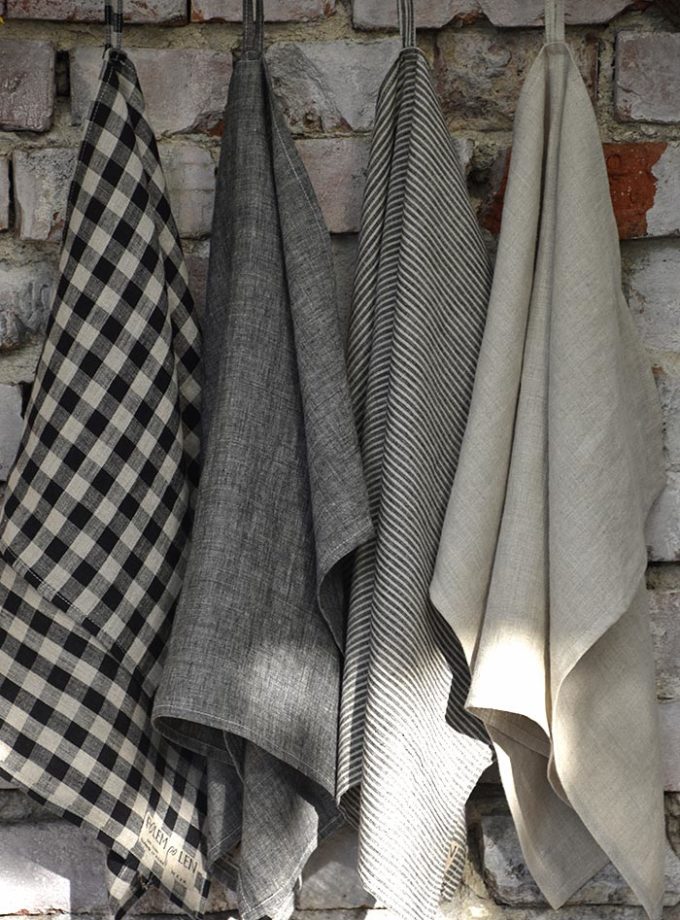 Komplet czterech lnianych ściereczek – Światła z Pola