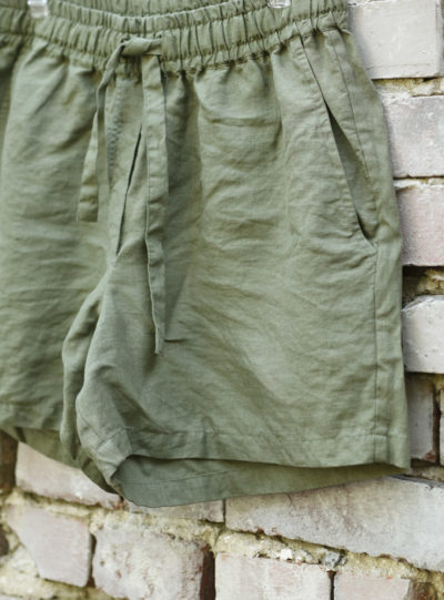 lniane męskie shorty