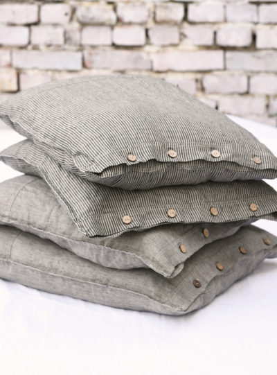 zestaw poduszek w paski