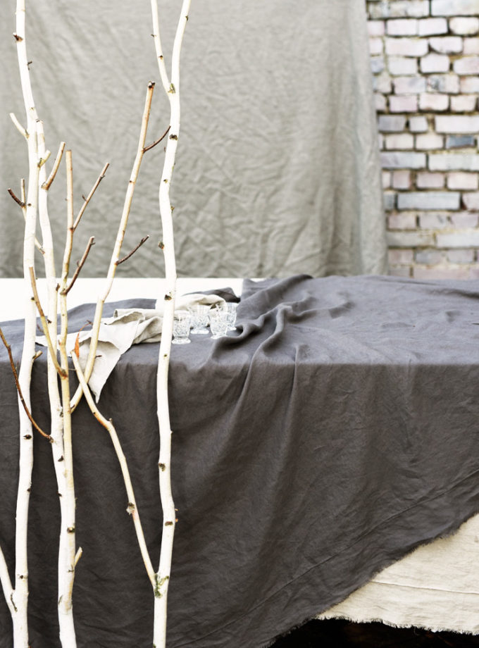 Lniany obrus Dzikie Pola - polna ziemia