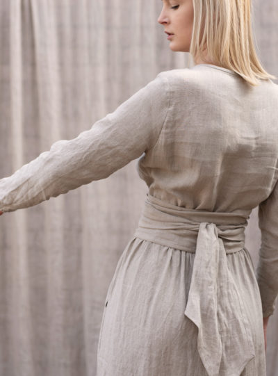 sukienka z długim rękawem