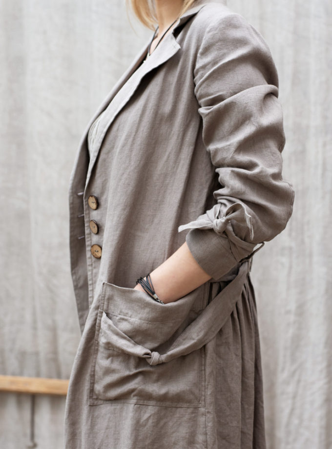 Lniany długi płaszcz Miejskie Pole