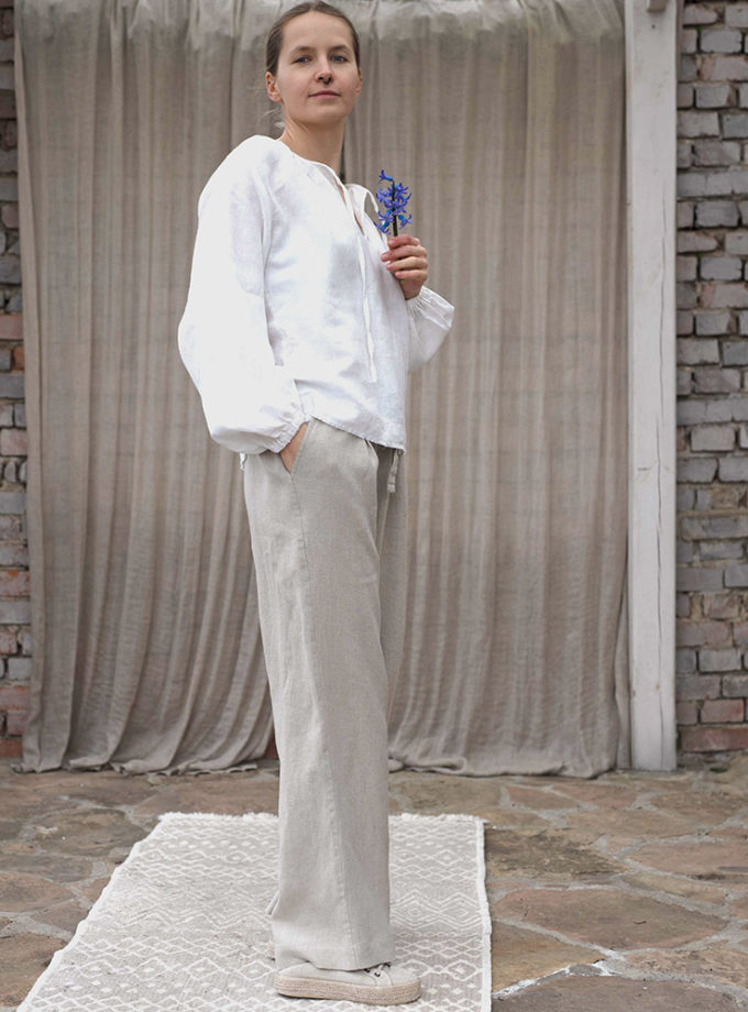 Lniane spodnie damskie beżowe o luźnym kroju