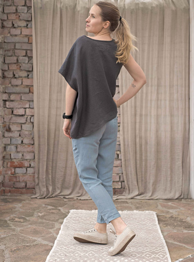 Spodnie lniane Harmoni z grubszego lnu zapinane na guziki