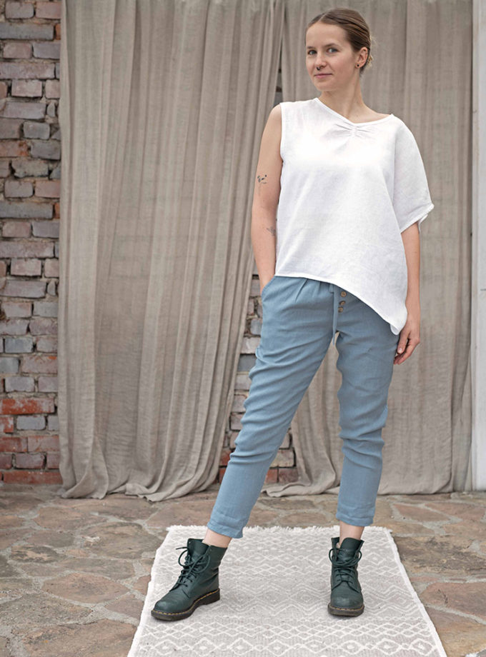 Spodnie lniane Harmoni z grubszego lnu zapinane na guziki